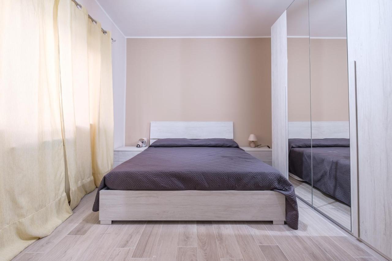 Damilhouse 4 Daire Messina Dış mekan fotoğraf