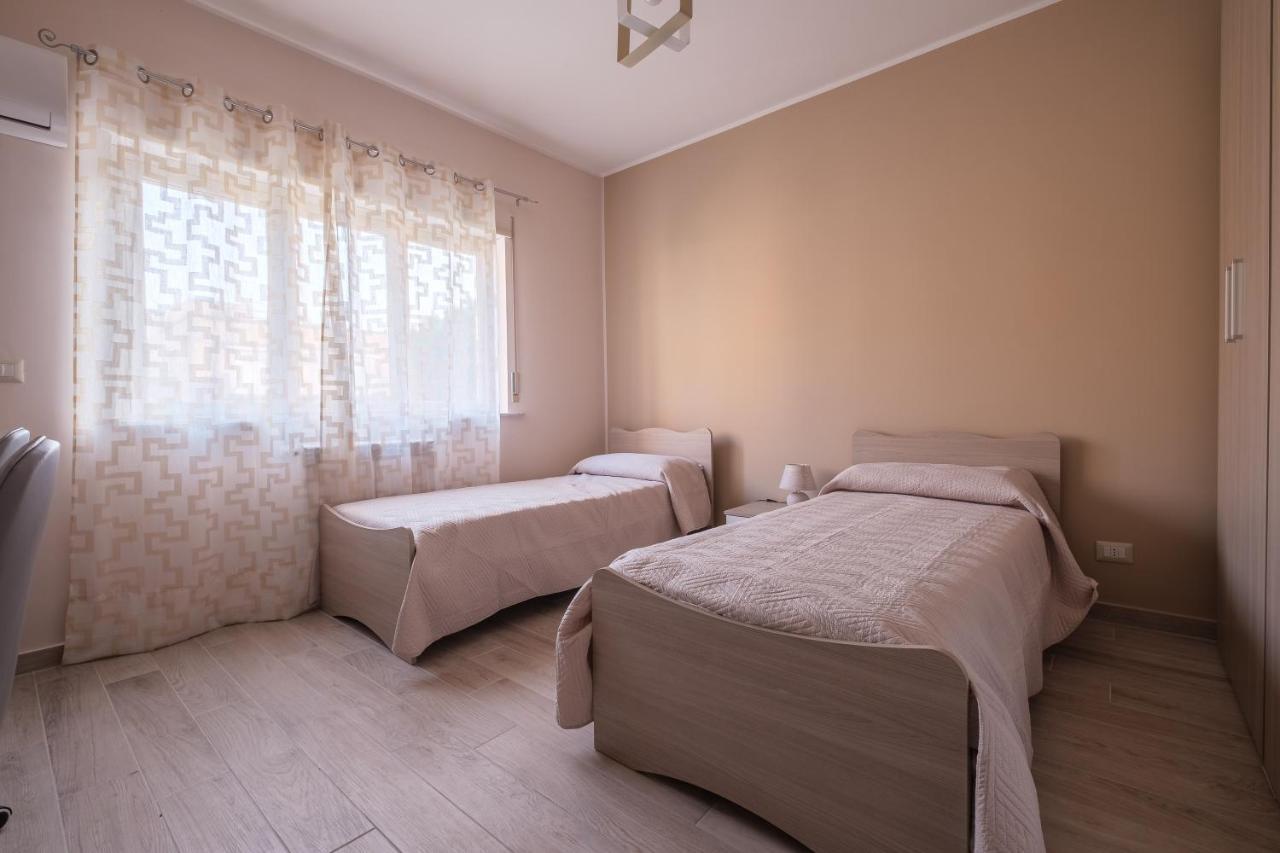 Damilhouse 4 Daire Messina Dış mekan fotoğraf