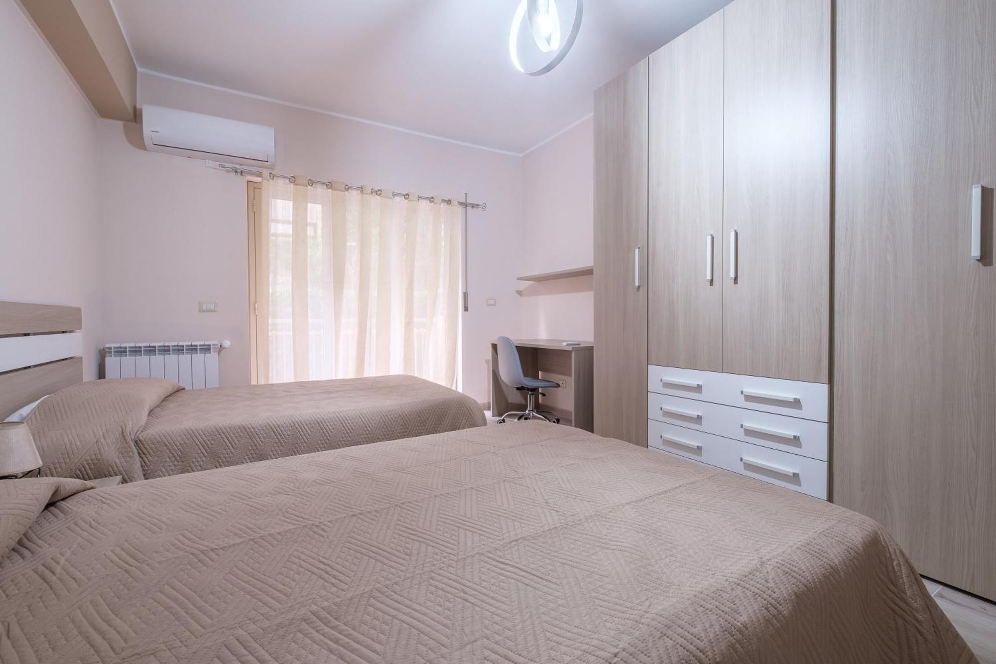 Damilhouse 4 Daire Messina Dış mekan fotoğraf